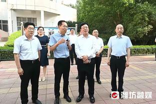 帕潘：巴雷西是米兰伟大的队长，他也应该拿到金球奖